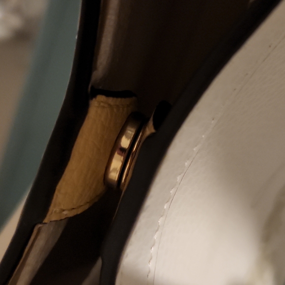 NWT new chalk, vanilla cream Coach bag leather purse (cream/yellow inside) - Picture 6 of 10